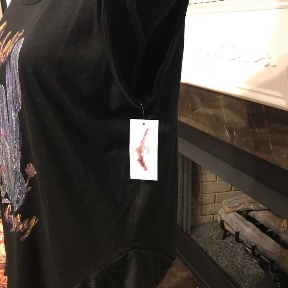 Medium Jessica Simpson Tank - Picture 2 of 4